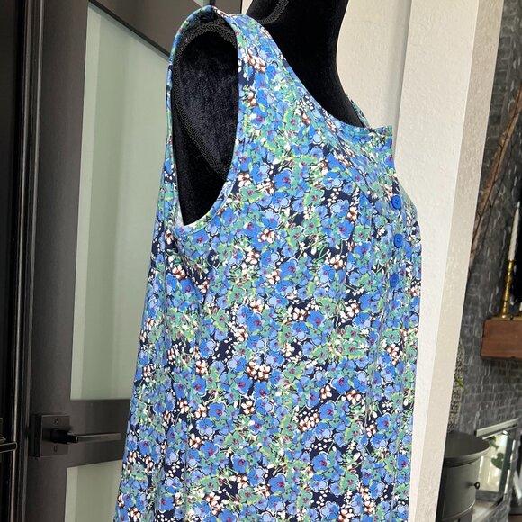 Floral Sleeveless Tunic Top in size XL - Picture 7 of 10